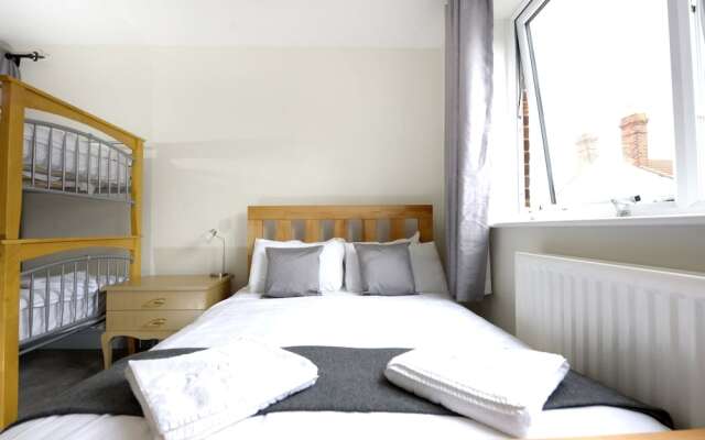 Southsea Rocks Hotel