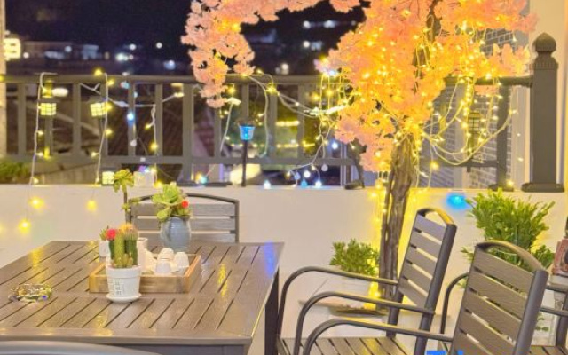 Elegant Residence Homestay in the Ancient Street
