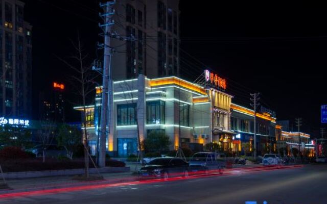 Yulong Bay Hotel