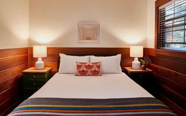 Highlands Resort - Adults Only