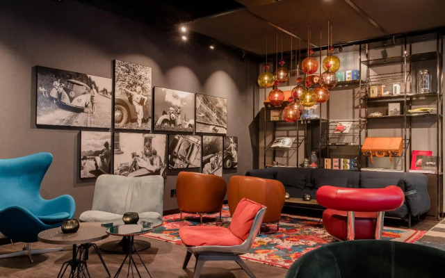 Motel One Frankfurt East Side