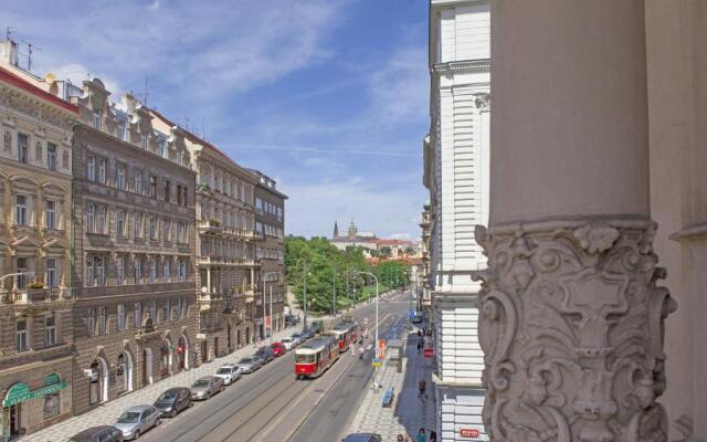 Hotel Atos