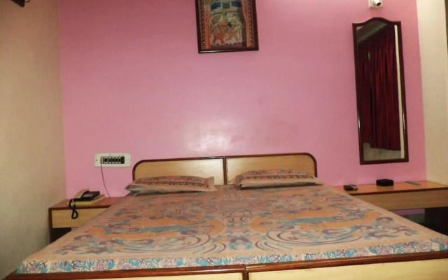 Hotel Malwa Palace