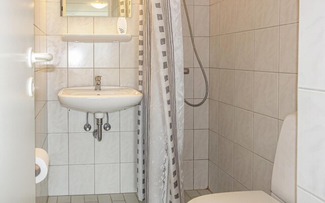 Beautiful Apartment in Allinge With 1 Bedrooms and Wifi