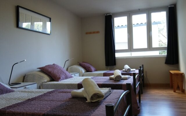 Alma del Camino - Rooms & Albergue - Hostel