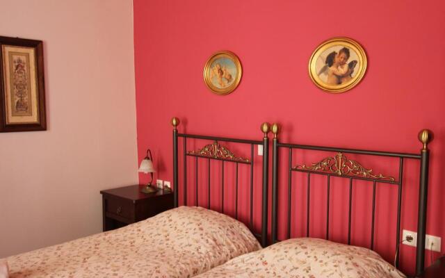 Polyxenia Hotel