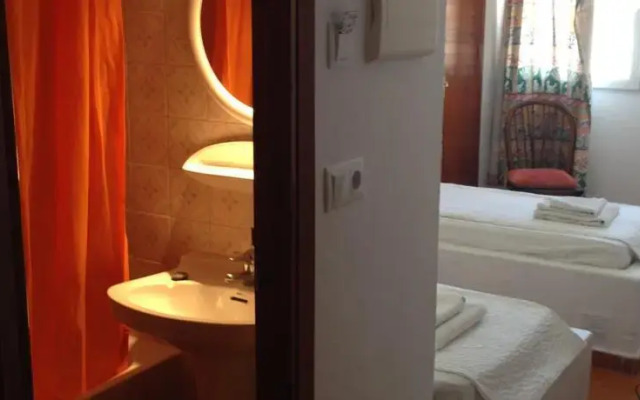 Hostal Central