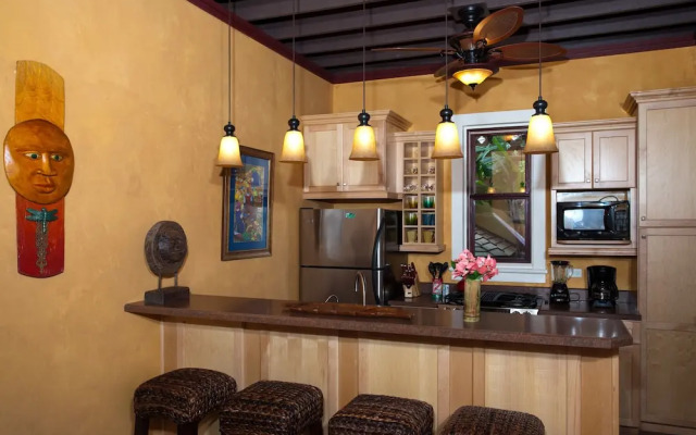 Hermosa Cove Villa Resort and Suites