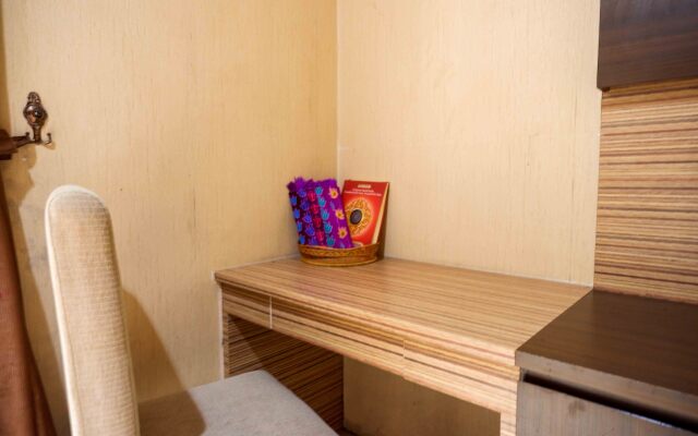 RedDoorz Plus Syariah near Manahan Solo