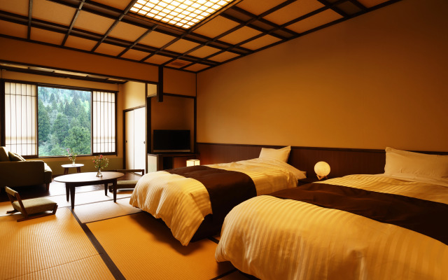 Tsukioka Onsen Masyuu