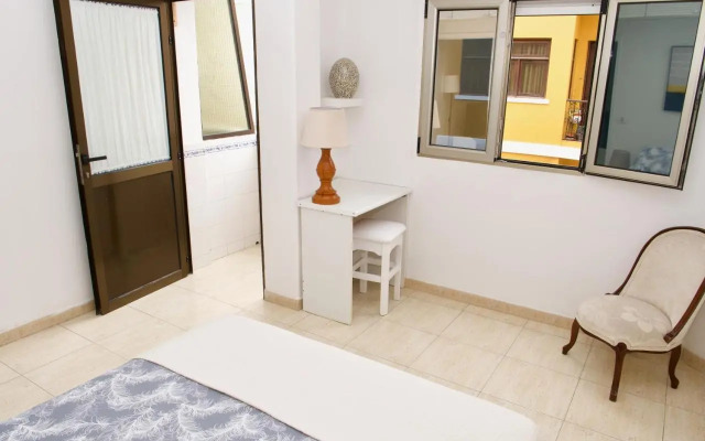 Apartamento Playa Alcaravaneras