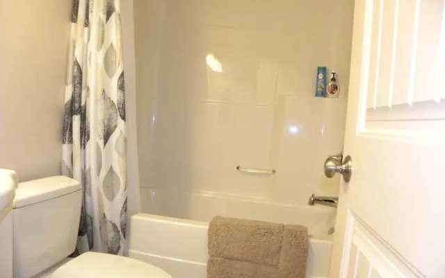 Hillcrest Avenue Bed & Breakfast