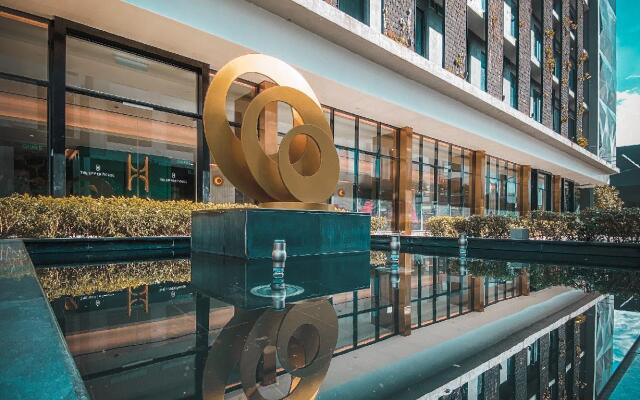 The Upper House Hotel