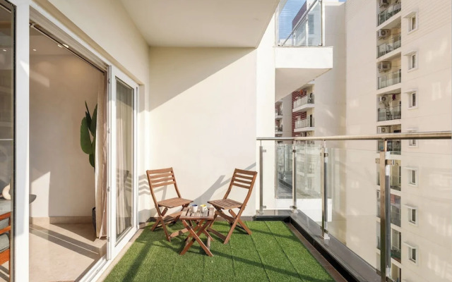 The Ivy Apartment by Red Olive