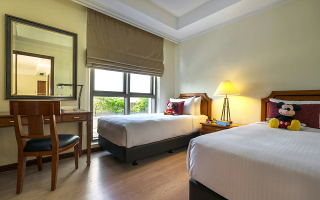 Orchard Parksuites