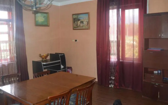 Georgian Sweet Home