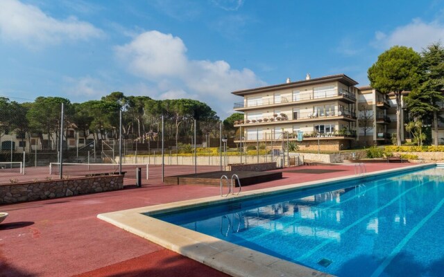 Aj-6 Calella DE Palafrugell 6 PAX