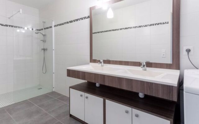 Les Amarres de lAiguillon