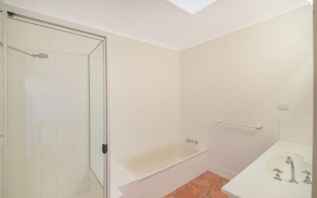 Peregian Beach House - 2/22 Avocet Parade