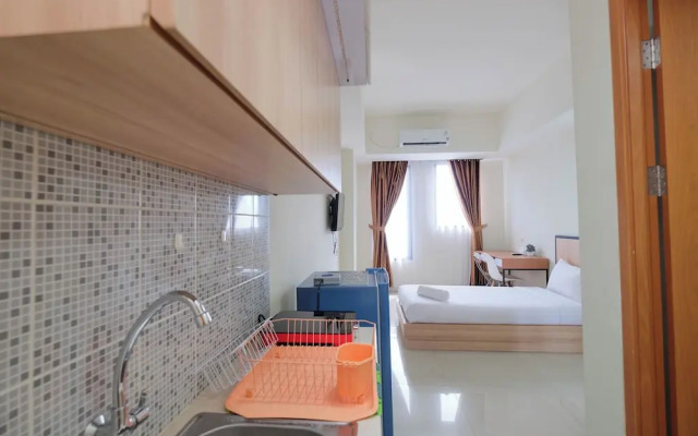 Warm And Cozy Studio At Evenciio Margonda Apartment