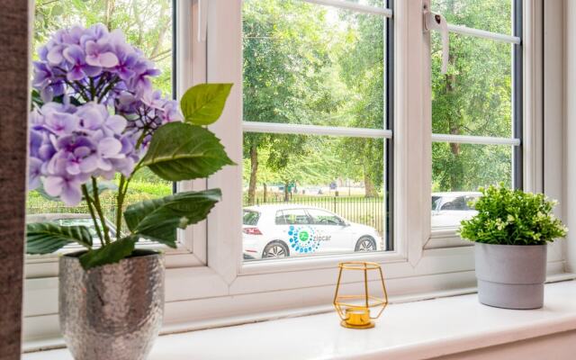 Anson House - Deluxe Guest Room 2