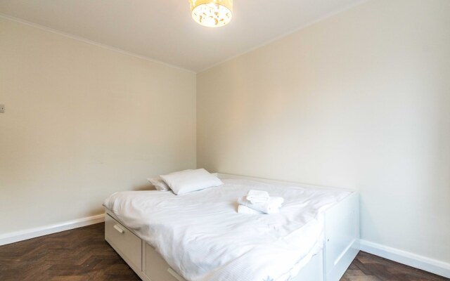NEW 2BD East London Flat With Garden - Woodford