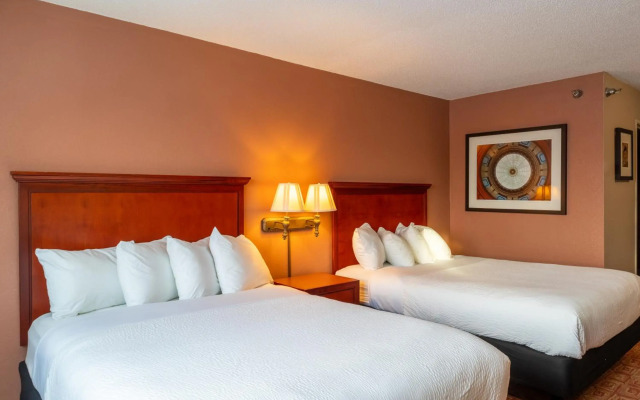 Norland Inn and Suites Roseau