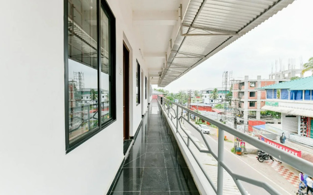 Vattekad Tourist Home by OYO Rooms