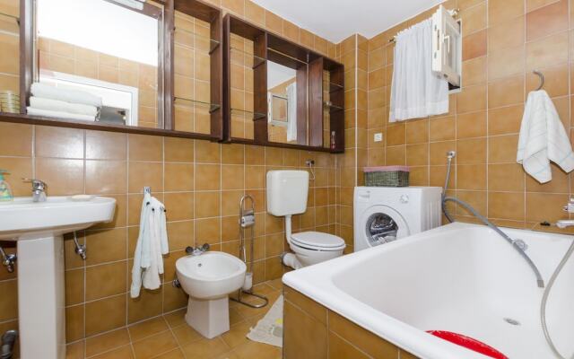 House Radomir