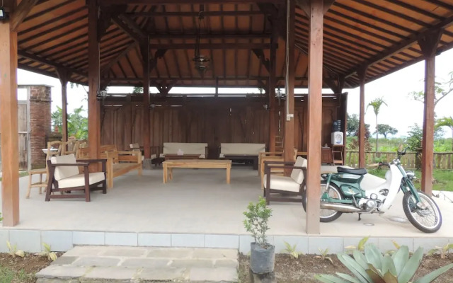 Singgasana Villa & Resto
