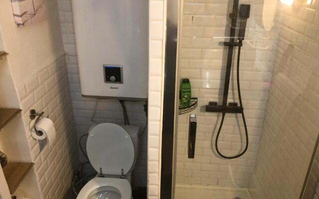 Appartement INTRAMUROS RARE T2 Paisible avec terrasse privée et Climatisation