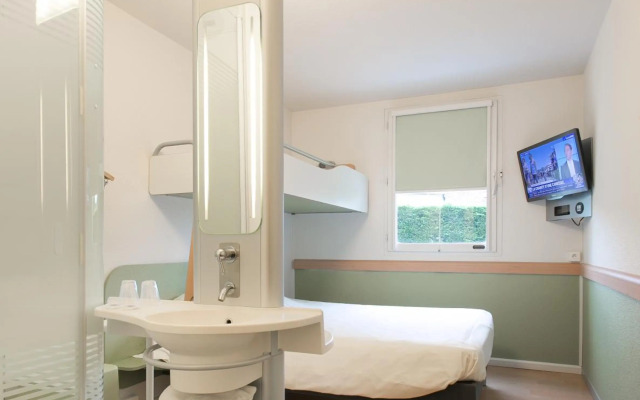 ibis budget Bordeaux Aeroport