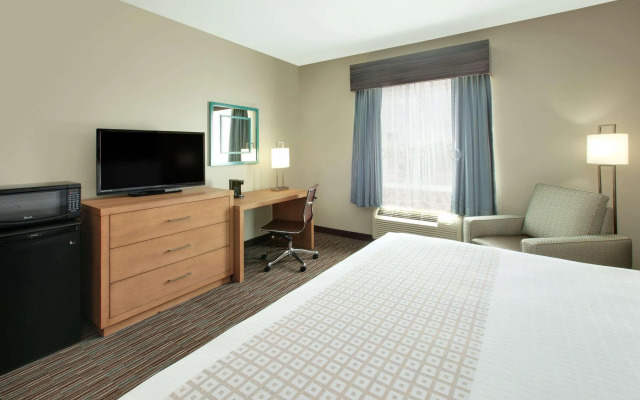 Spark by Hilton Midland South