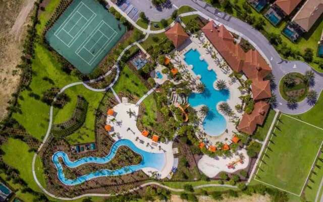 7495 OL - Solterra Resort