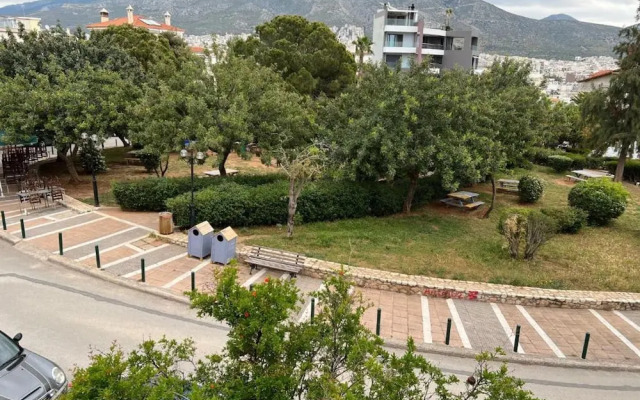 Alimos Cozy Getaway Close to the Beach