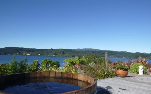Athena Lakeside