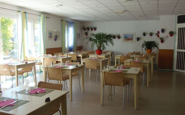 Arcadius Le Petit Hotel