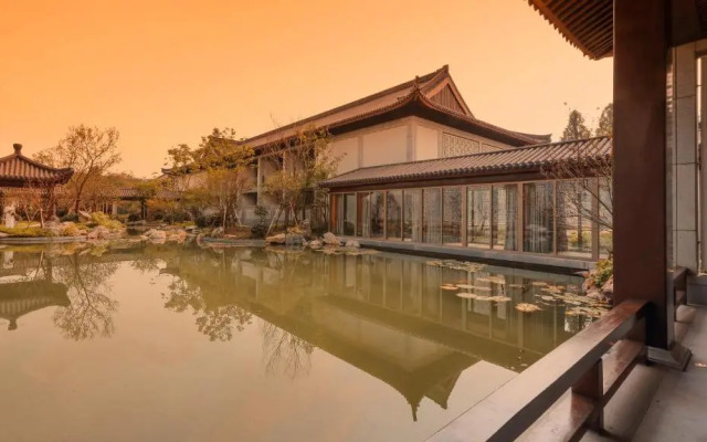 West Lake State Guest House