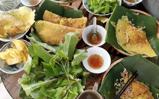 Hà Phan Holiday House