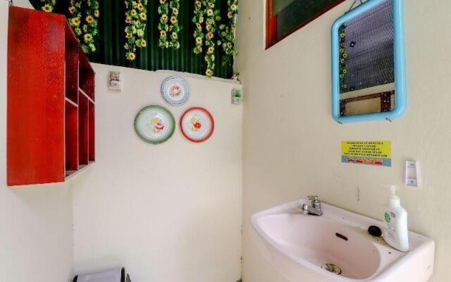 Bahagia Sederhana Homestay by ZUZU