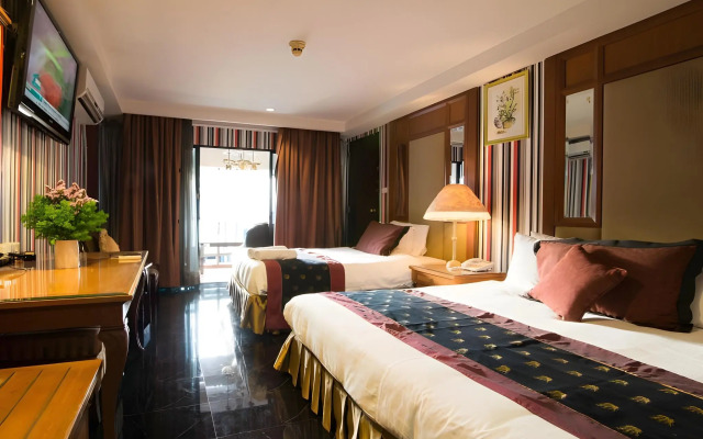 Diamond City Hotel