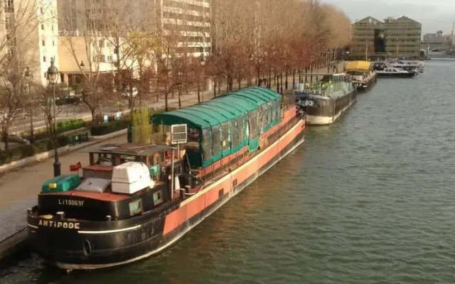 Bed & Breakfast Rotonde Canal De L'Ourcq