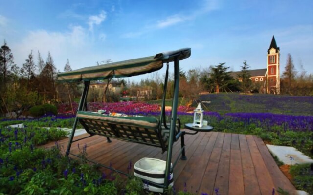 YT Longhu Seaview Garden Holiday Villa