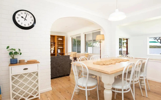 Curleys Outlook I Pet Friendly Waterfront