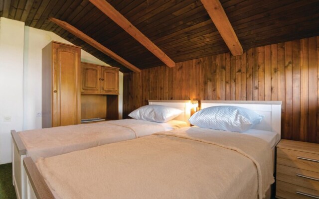 Amazing Apartment in Bibinje With 3 Bedrooms and Wifi