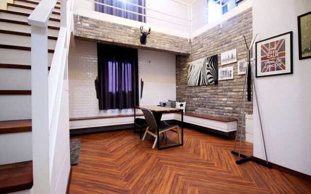 Iksan Roman Drive-in Hotel