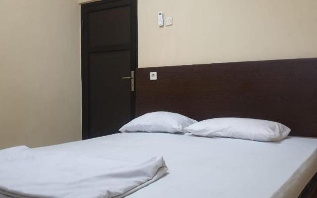 Pondok Sabaraya Haji Juanda Cikampek Purwakarta By Zuzu