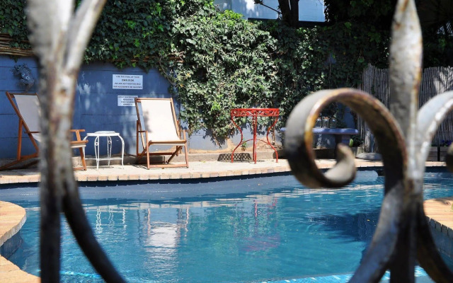 Ginnegaap Guest House