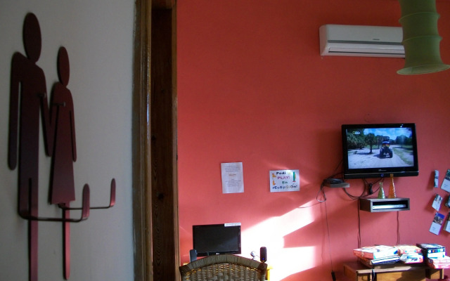 Bonarda Bon Hostel