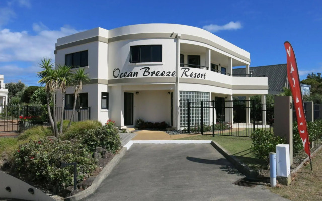 Ocean Breeze Resort